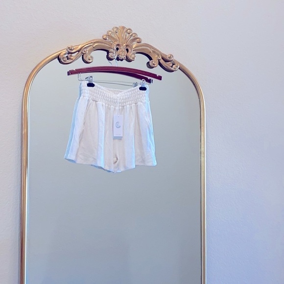 Johnny Was Calme Smocked Cozy Shorts Size M - Picture 2 of 5